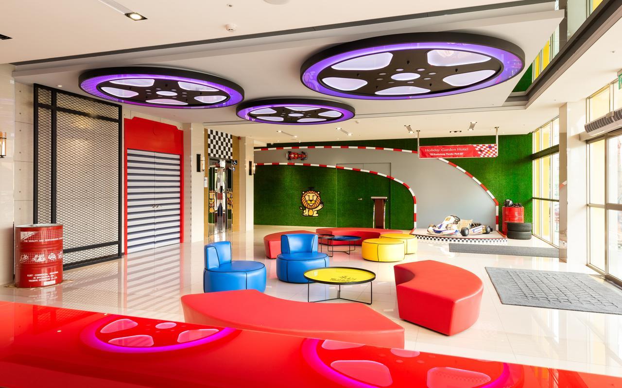Holiday Garden Hotel Skm Park Kaohsiung Eksteriør billede